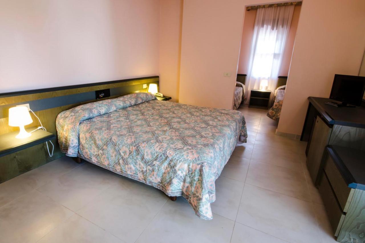Hotel Torre Del Sole Tarquinia Exteriér fotografie