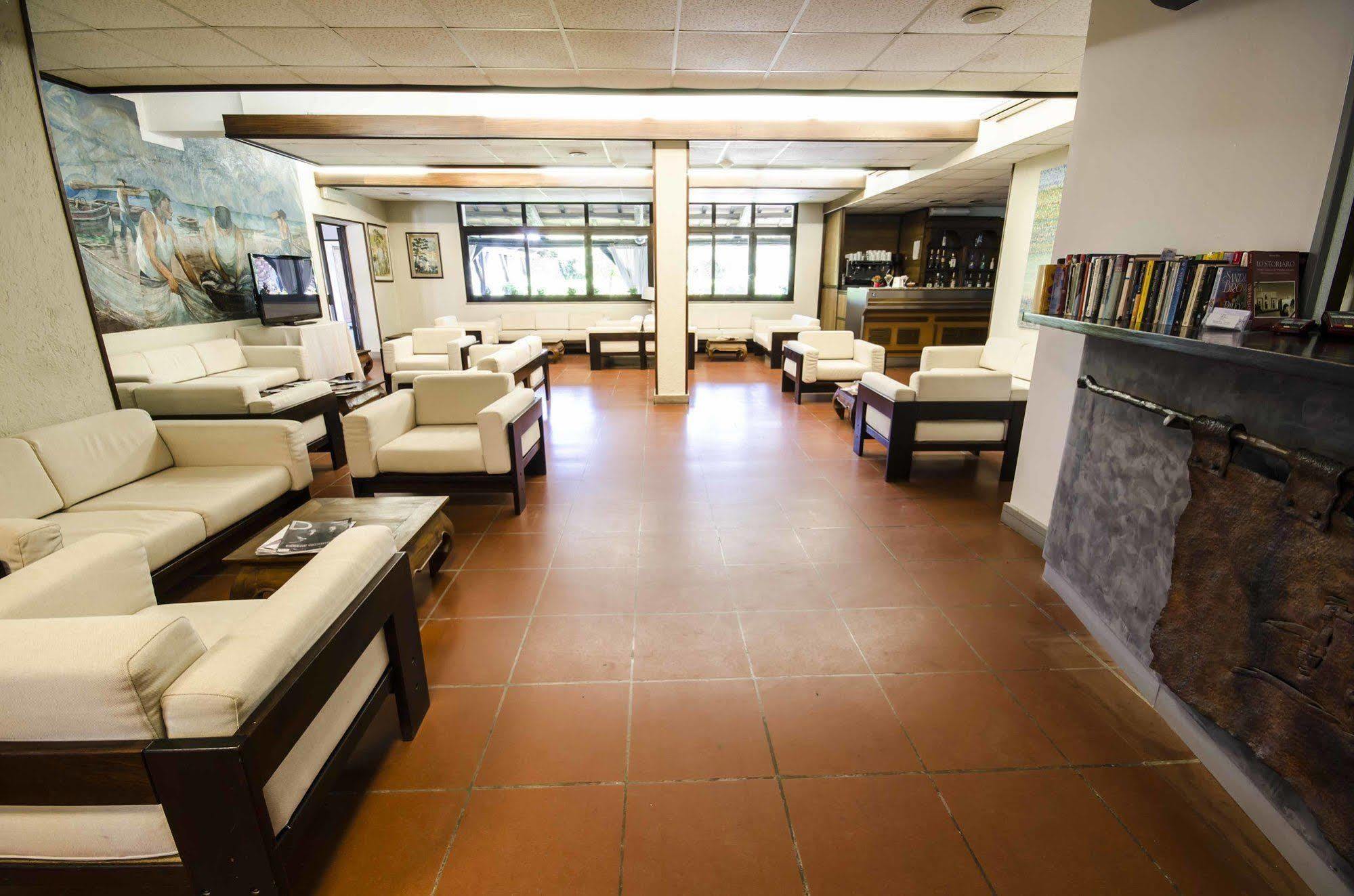 Hotel Torre Del Sole Tarquinia Exteriér fotografie